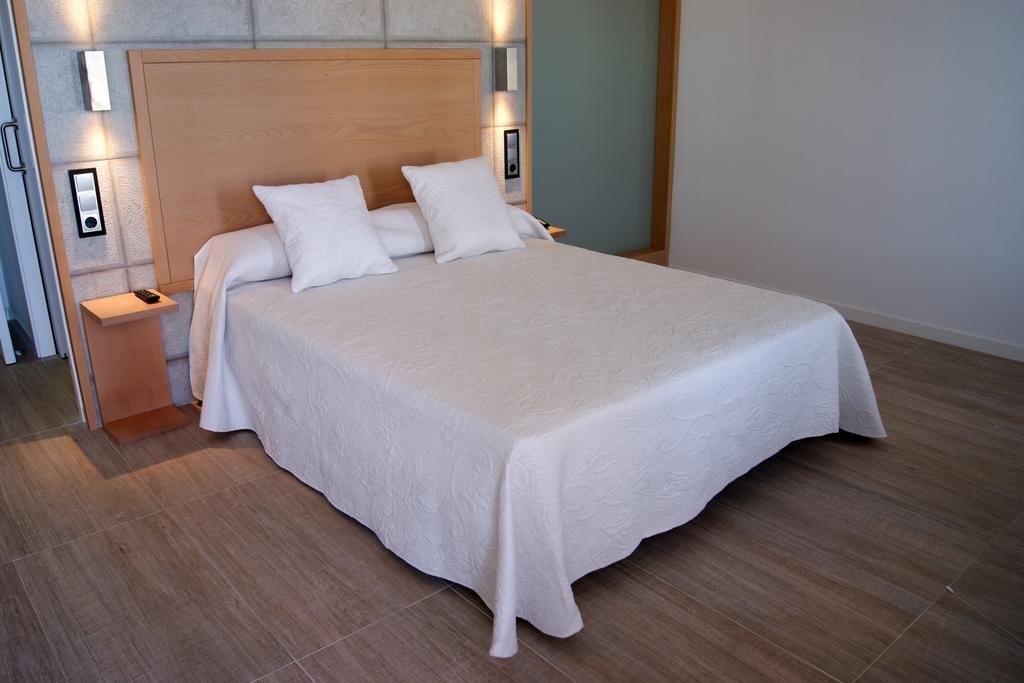 Hinojosa del Duque Hotel Eh Piedra Y Luz חדר תמונה